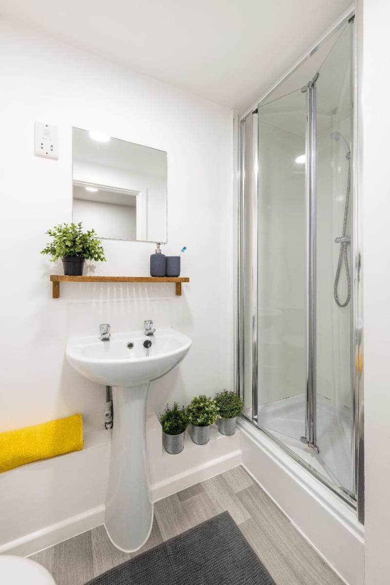 Place At Apartment